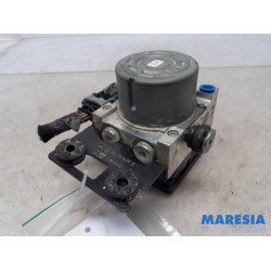 Renault - Trafic - Pompe ABS