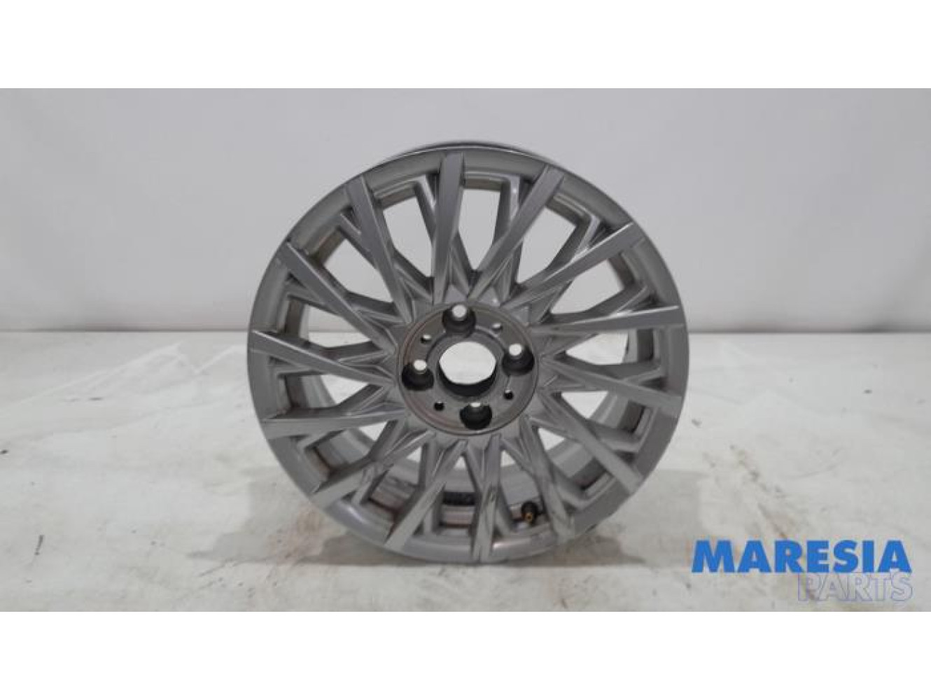 Fiat - 500 - Wheel