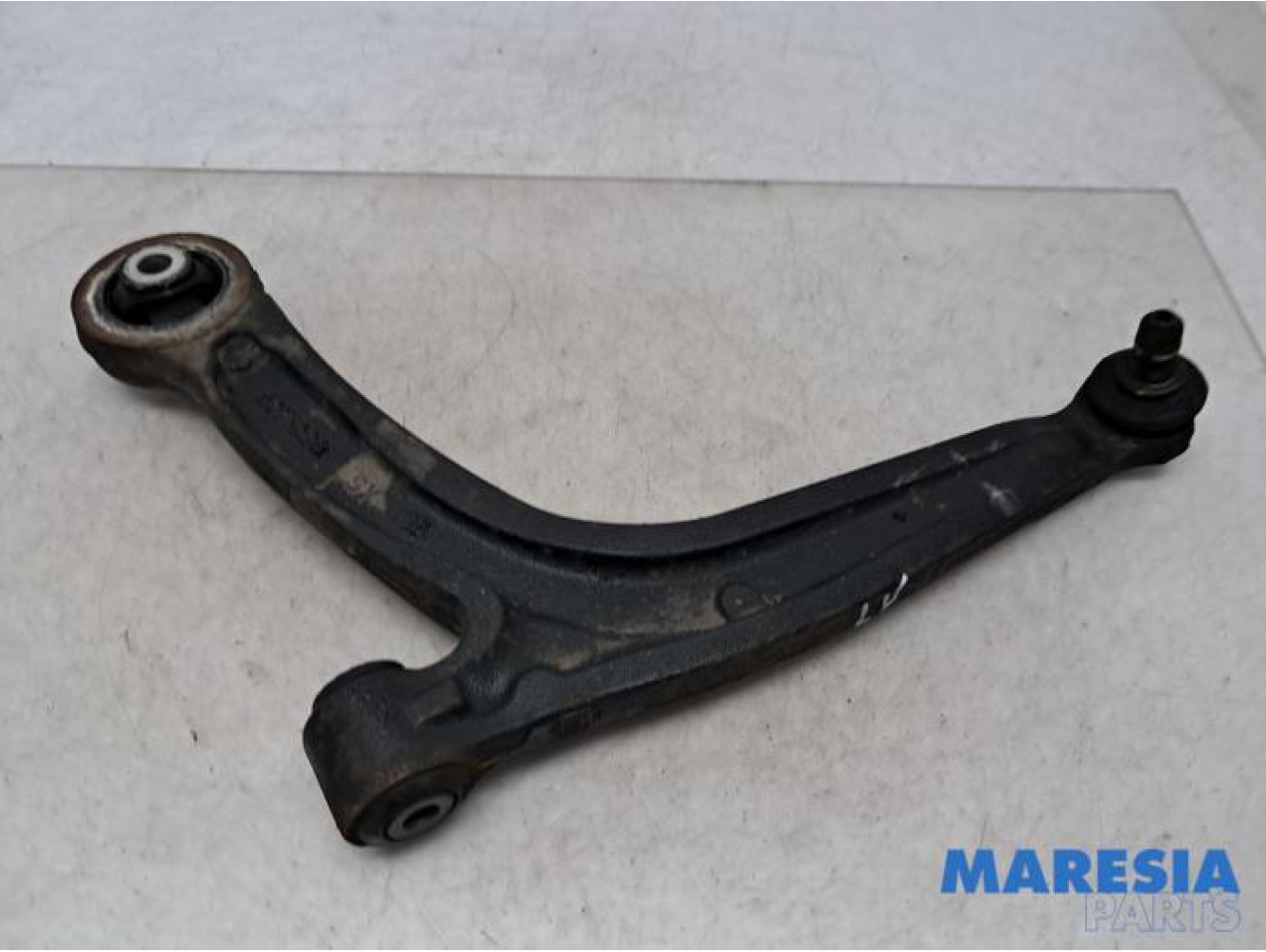 Fiat - 500 - Front lower wishbone, left