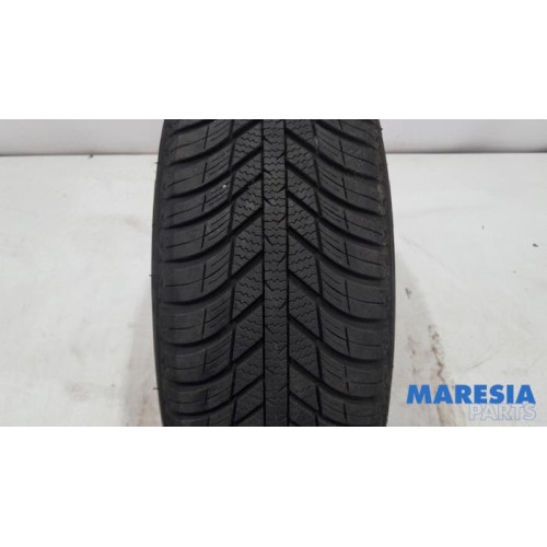 Fiat - 500 - Tyre