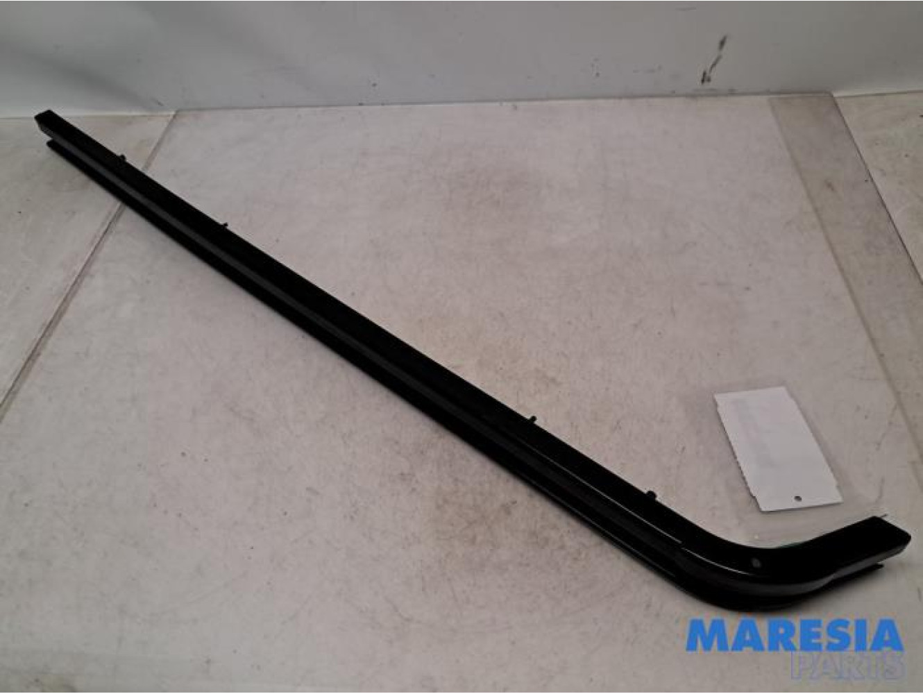 Renault - Trafic - Rail porte coulissante droite