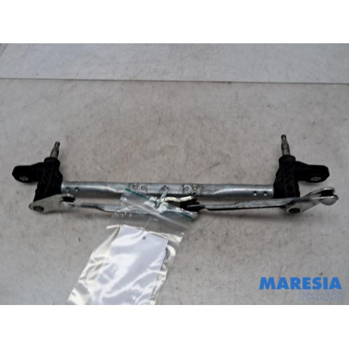 Fiat - 500 - Wiper mechanism