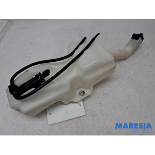 Fiat - 500 - Front windscreen washer reservoir