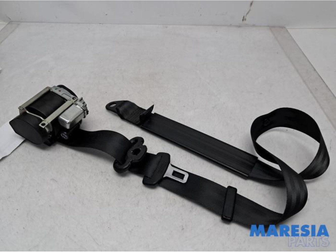Fiat - Doblo - Front seatbelt, left