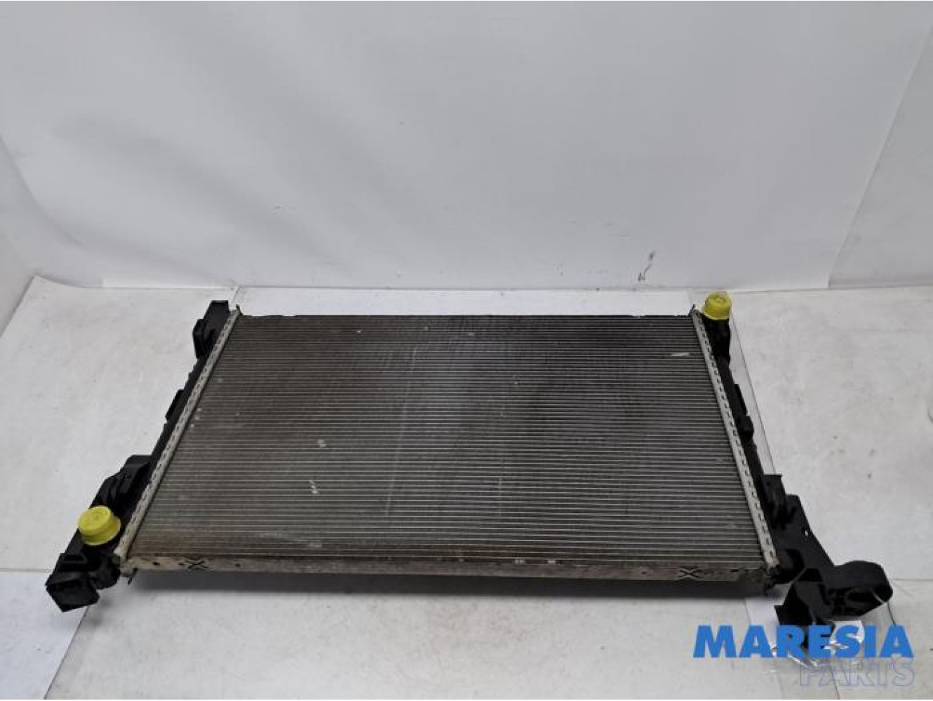Renault - Trafic - Radiator