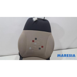 Fiat - Panda - Seat, right