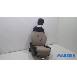 Fiat - Panda - Seat, right