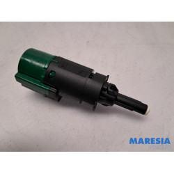 Citroen - C3 - Brake light switch