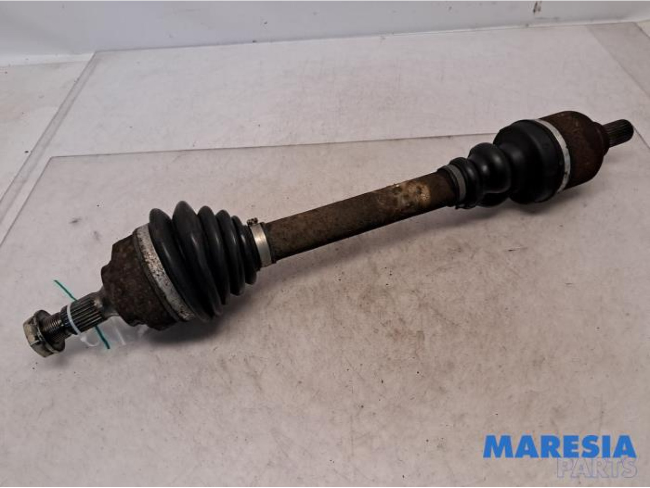 Peugeot - 307 - Aandrijfas links-voor