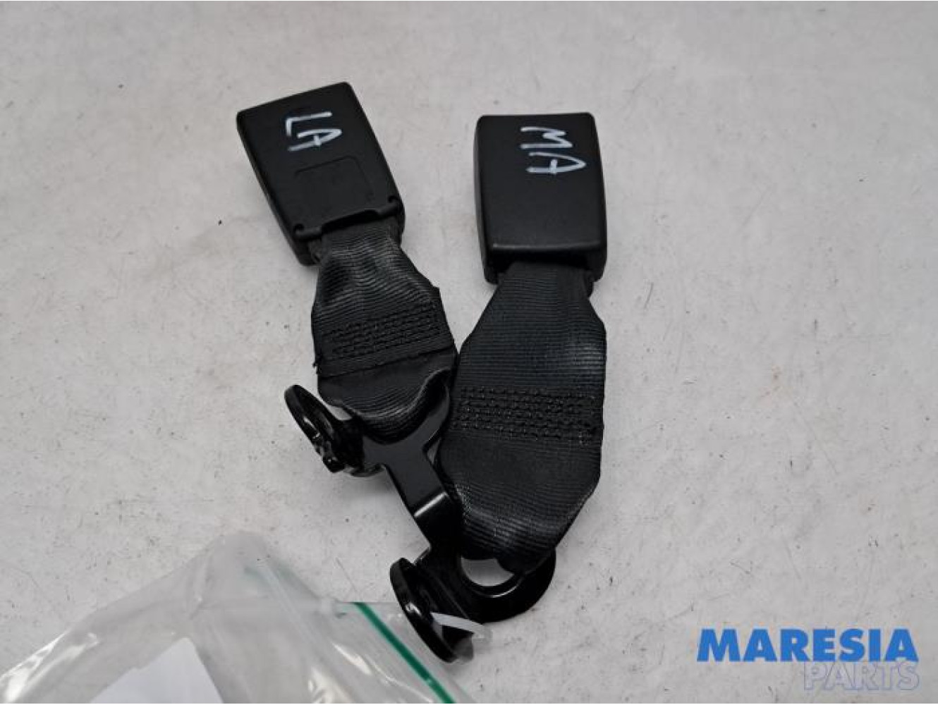 Citroen - C3 - Rear seatbelt buckle, left