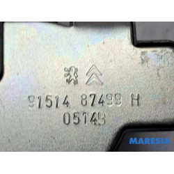 Citroen - C3 - Tailgate lock mechanism