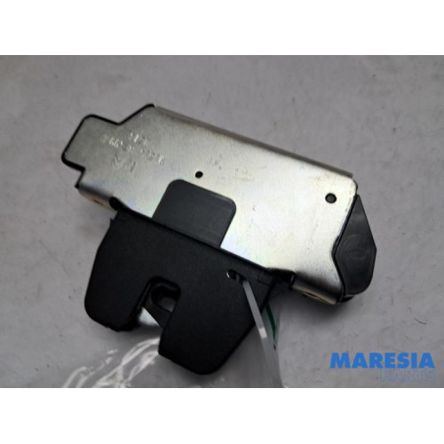 Citroen - C3 - Tailgate lock mechanism