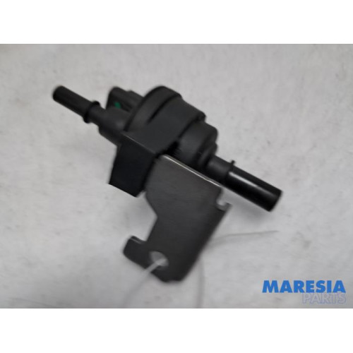 Citroen - C3 - Vacuum valve