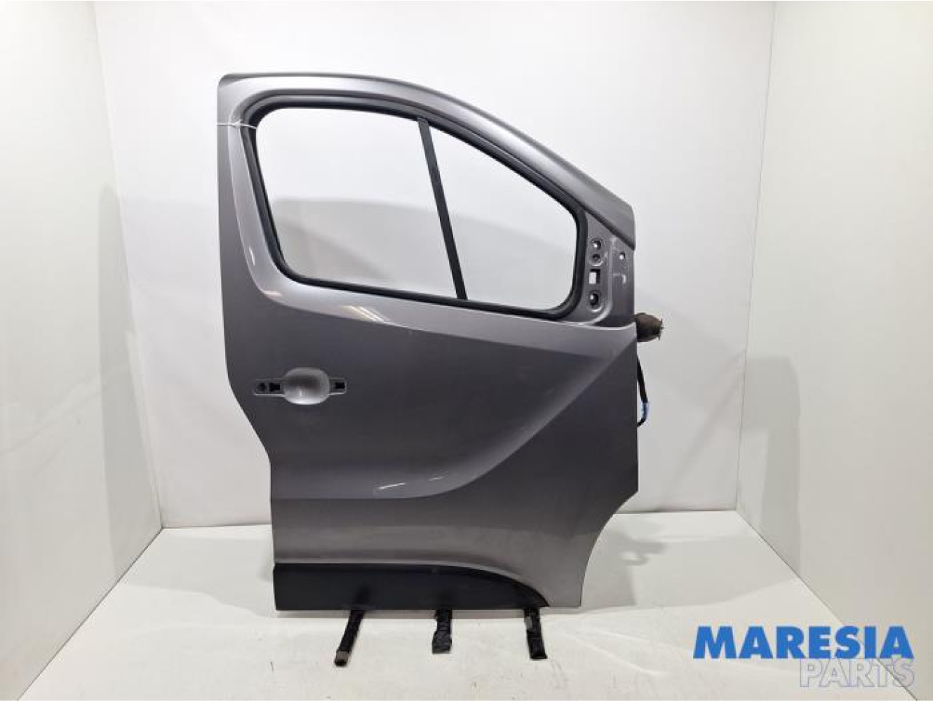 Renault - Trafic - Door 2-door, right