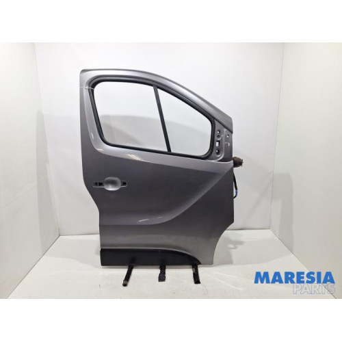 Renault - Trafic - Door 2-door, right