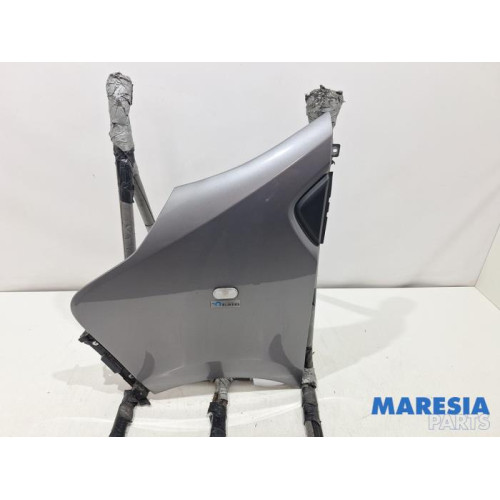 Renault - Trafic - Front wing, left