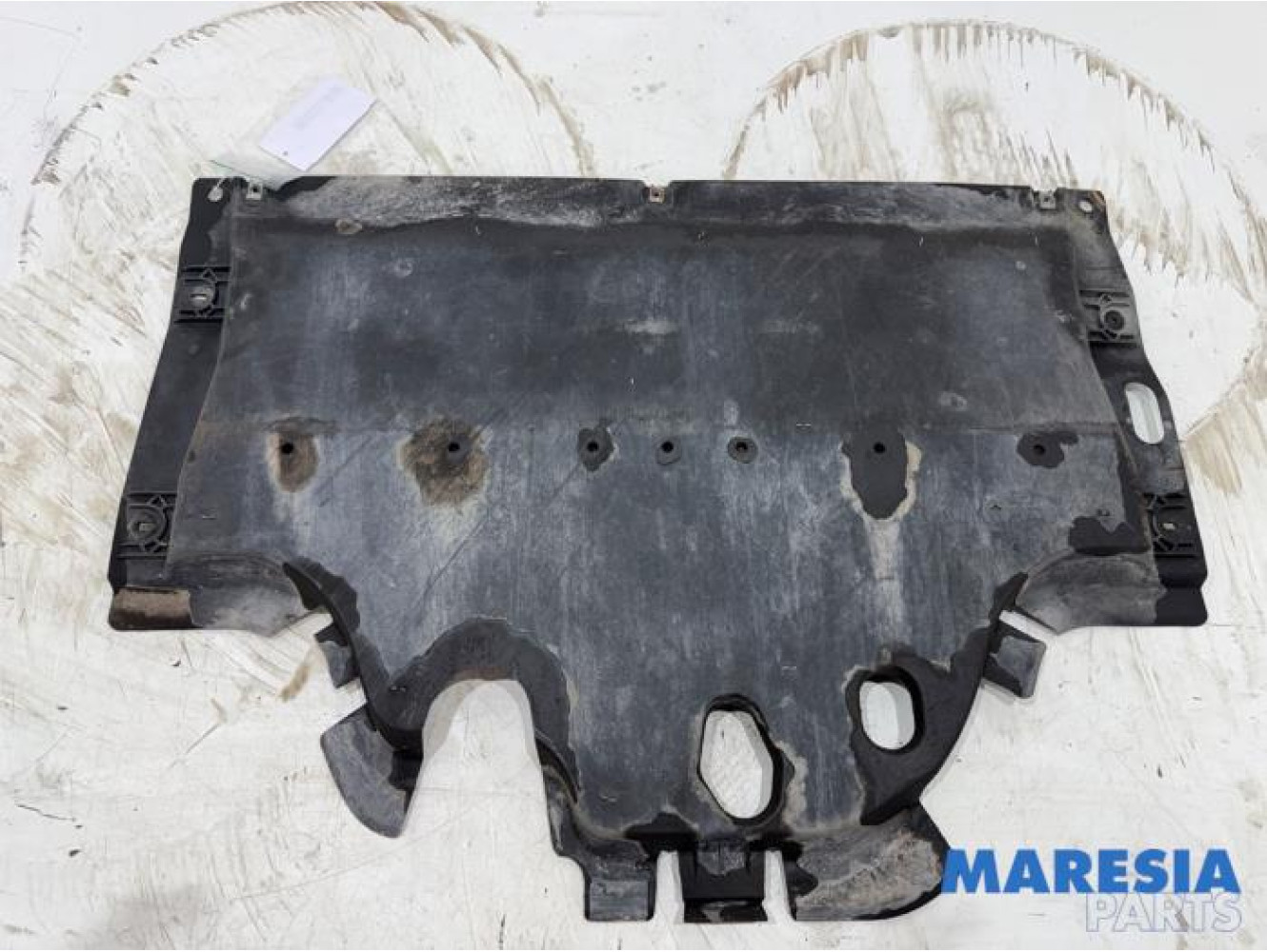 Renault - Trafic - Motor Beschermplaat