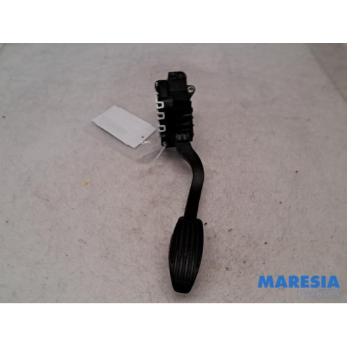 Fiat - 500 - Accelerator pedal