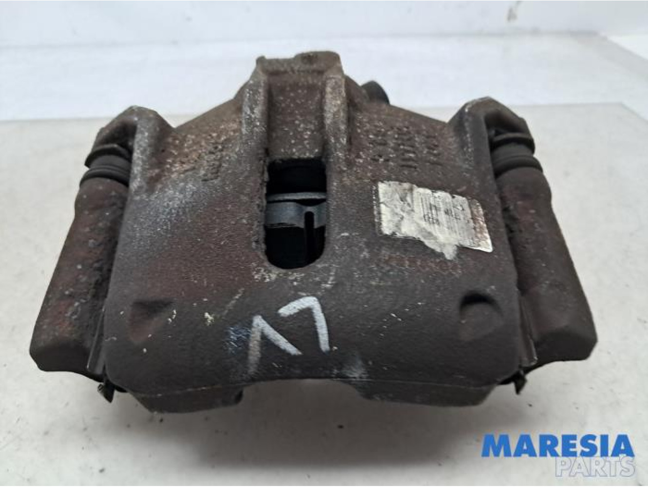 Citroen - C3 - Front brake calliper, left