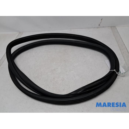 Fiat - 500 - Portierrubber 2Deurs links