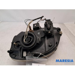 Renault - Kangoo - Headlight, right