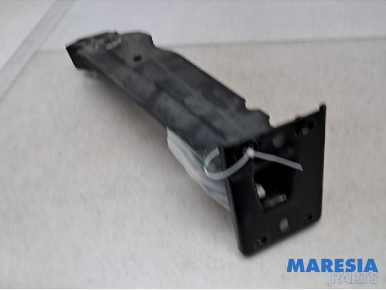 Fiat - 500 - Front part support