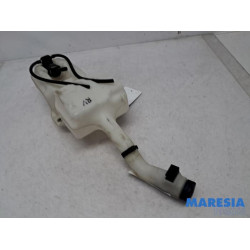 Fiat - 500 - Front windscreen washer reservoir