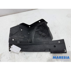 Renault - Trafic - Wheel arch liner