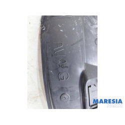 Renault - Trafic - Wheel arch liner