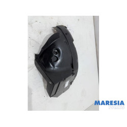 Renault - Trafic - Wheel arch liner