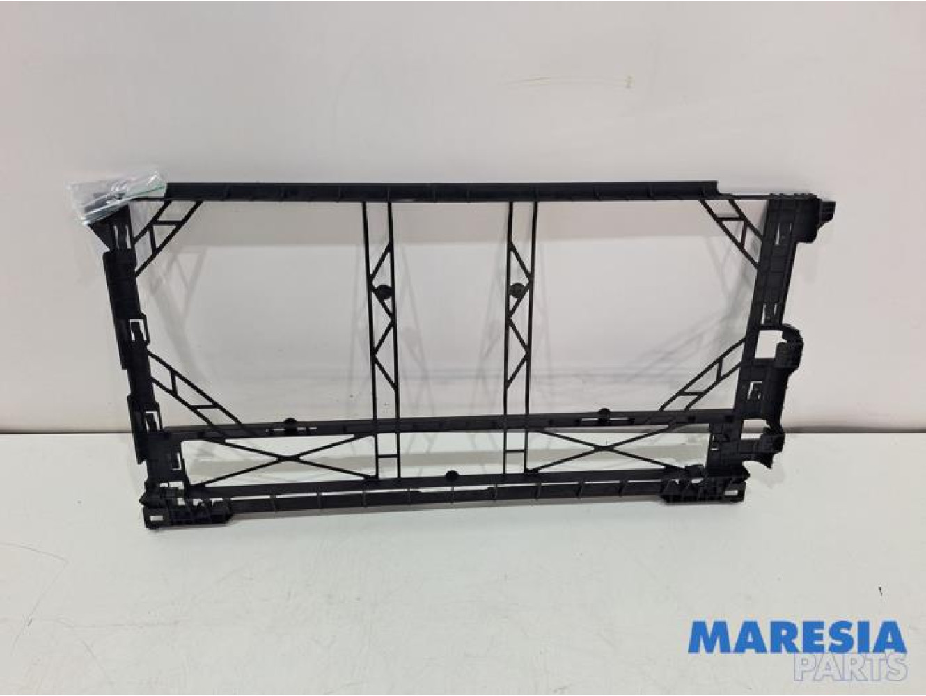 Renault - Trafic - Support (miscellaneous)