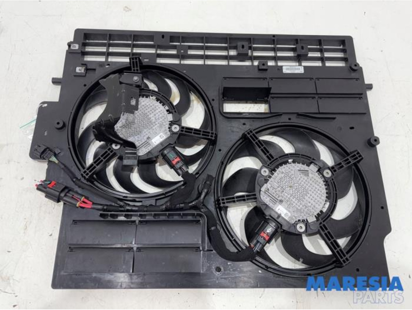 Renault - Trafic - Fan motor