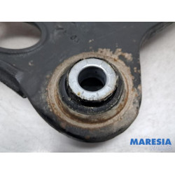 Renault - Trafic - Front lower wishbone, right