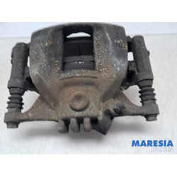 Renault - Trafic - Front brake calliper, right