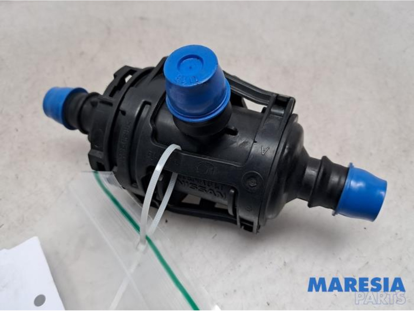 Renault - Trafic - Additional water pump