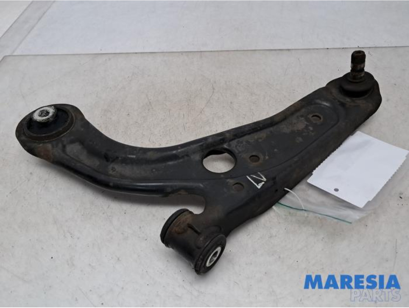 Fiat - Panda - Front lower wishbone, left