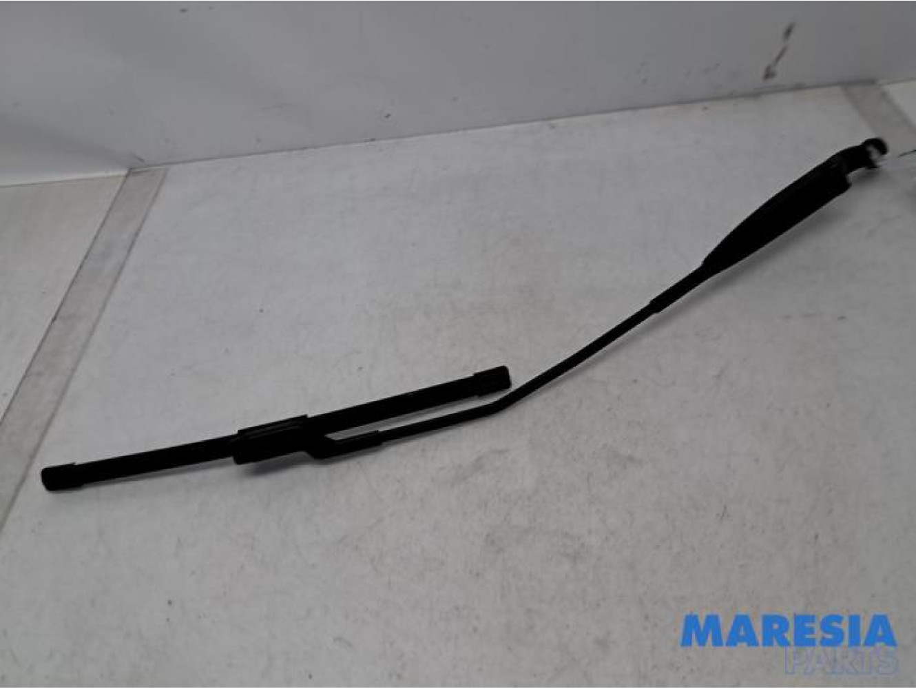 Fiat - Panda - Front wiper arm