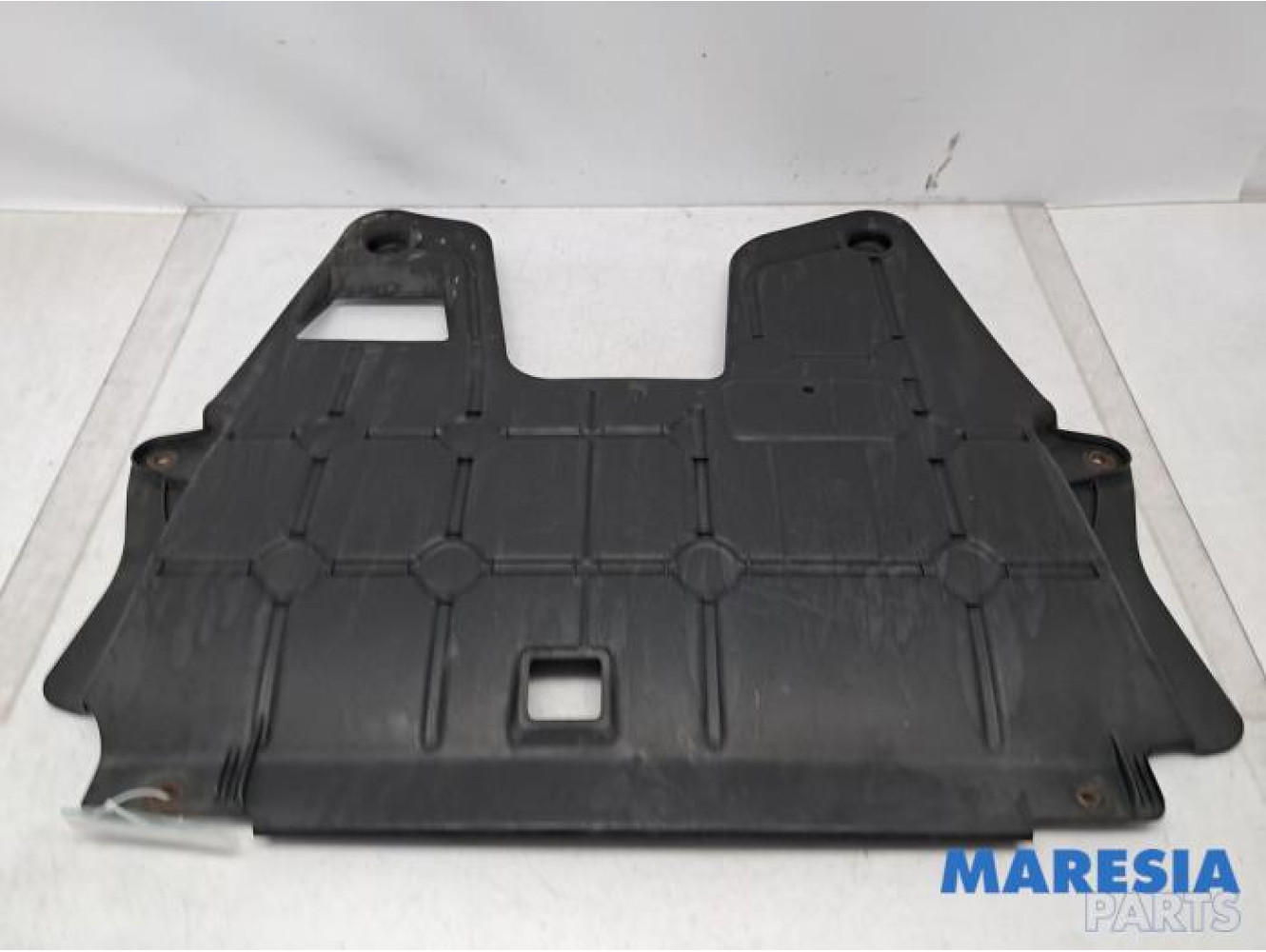 Fiat - Panda - Engine protection panel