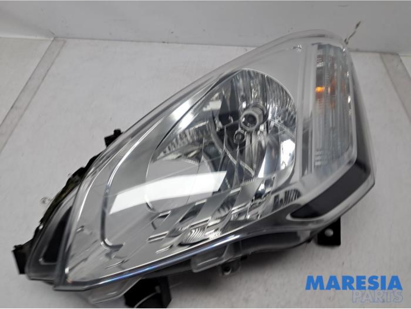 Citroen - Berlingo - Koplamp links