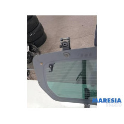 Citroen - Berlingo - Rear window