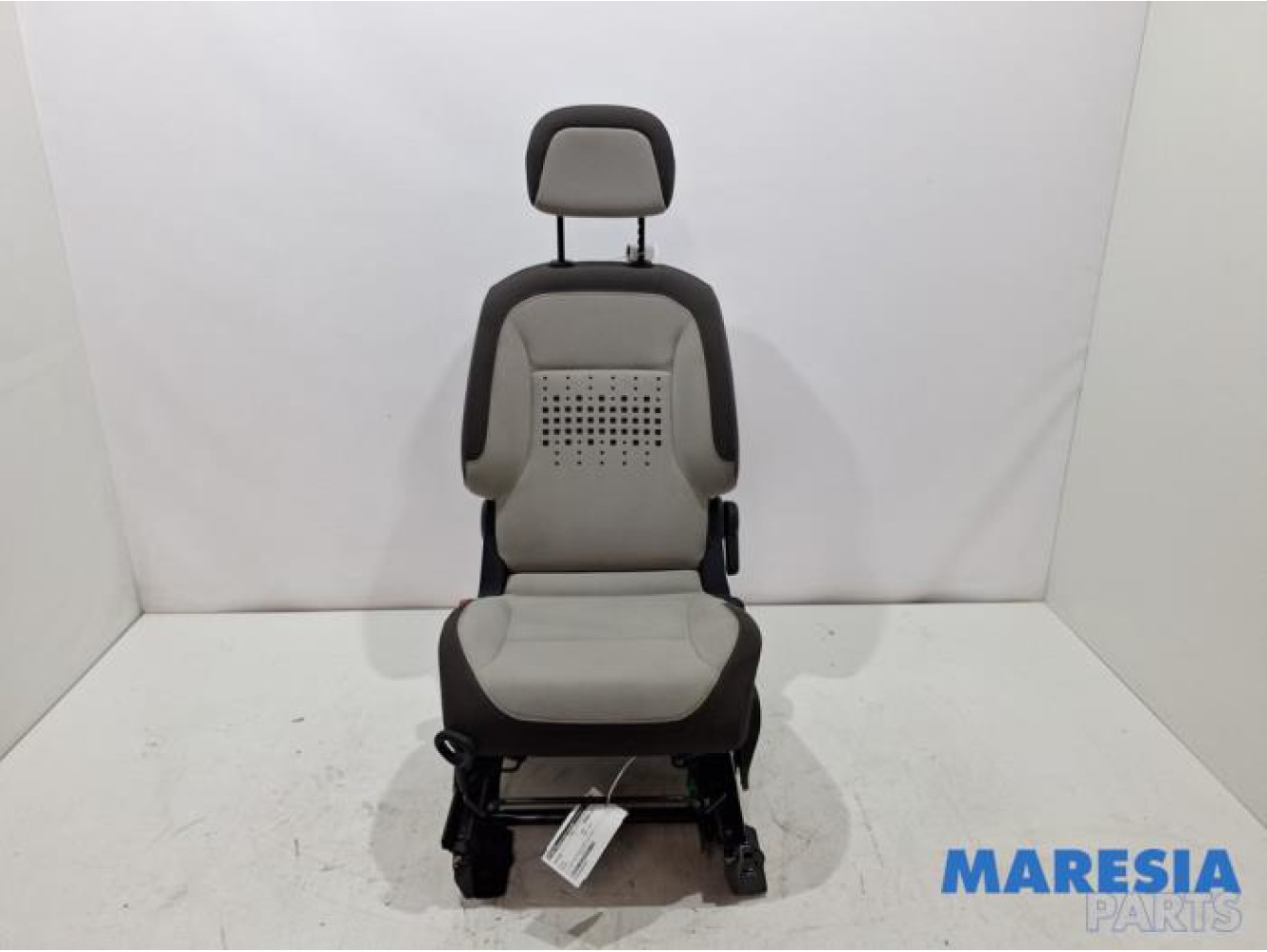 Citroen - Berlingo - Seat, left