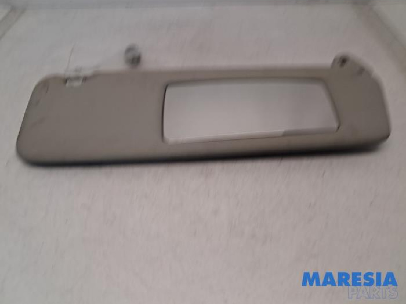 Renault - Trafic - Sun visor