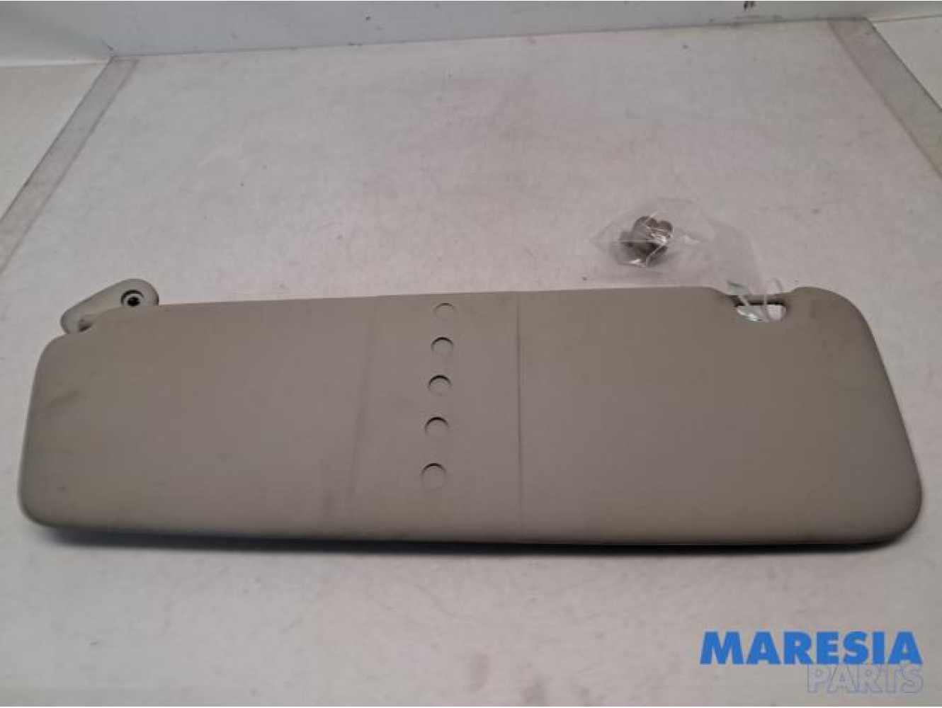 Renault - Trafic - Sun visor