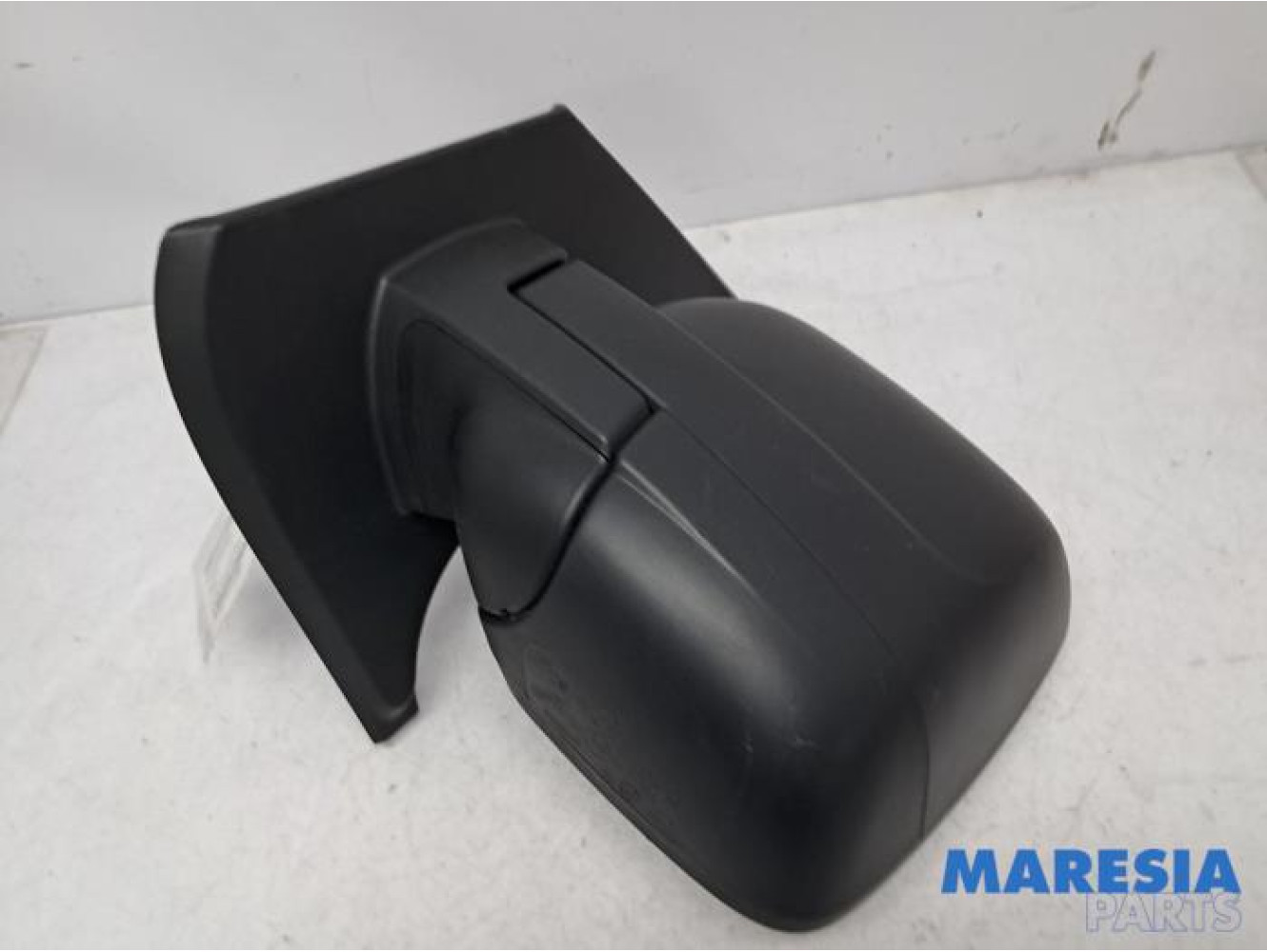 Renault - Trafic - Wing mirror, left