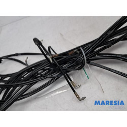 Peugeot - 307 - Convertible roof hydraulic line