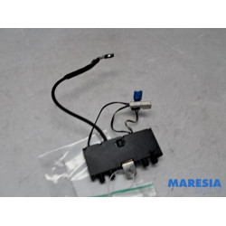 Peugeot - 307 - Antenna Amplifier