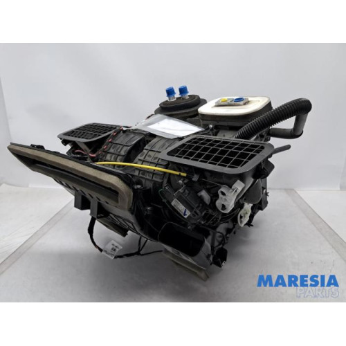 Renault - Trafic - Heater housing