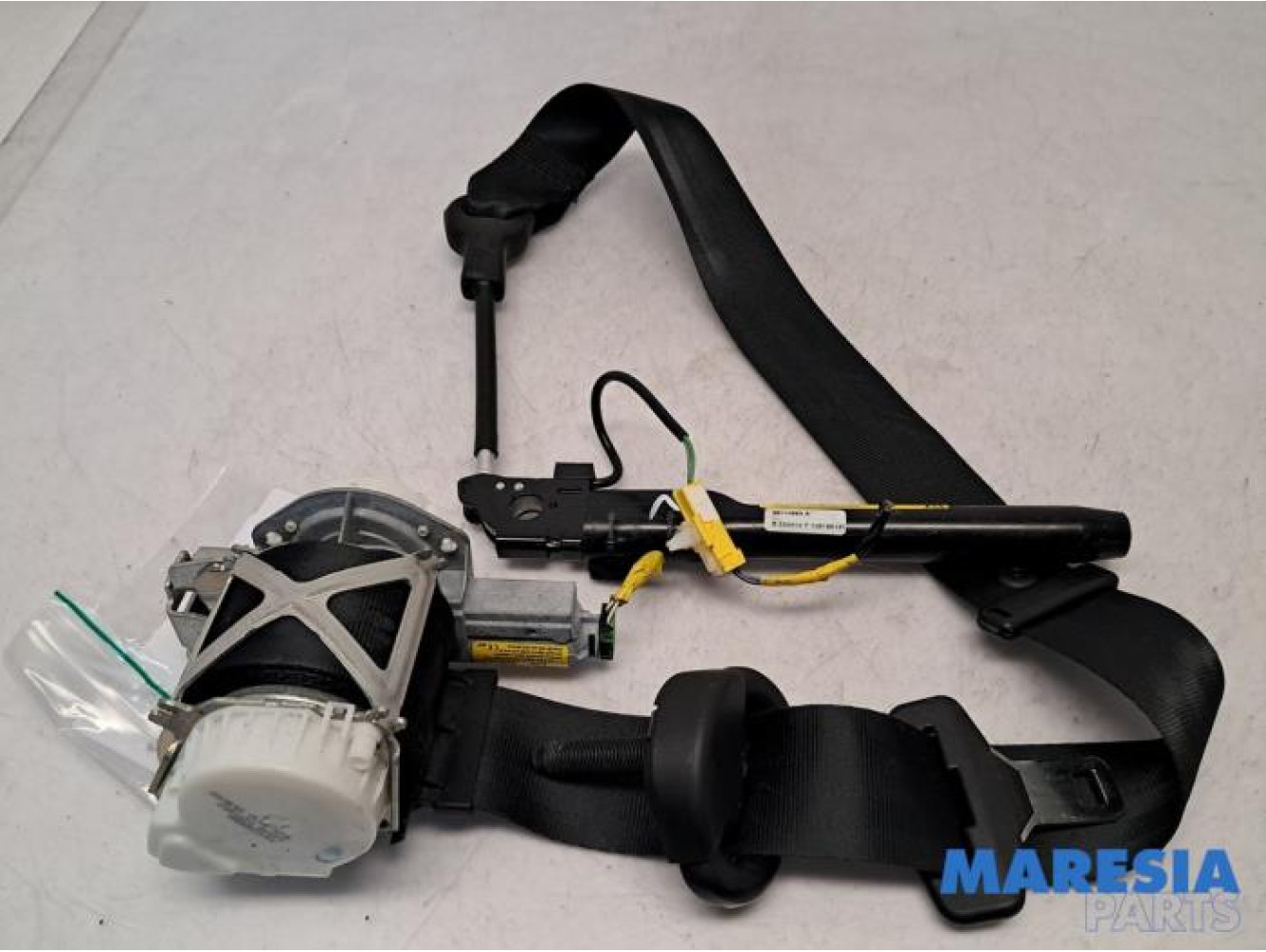 Fiat - Panda - Front seatbelt, right