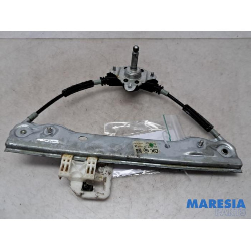 Fiat - Panda - Rear door window mechanism 4-door, right