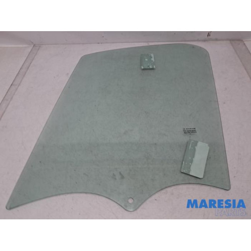 Renault - Trafic - Door window 2-door, left
